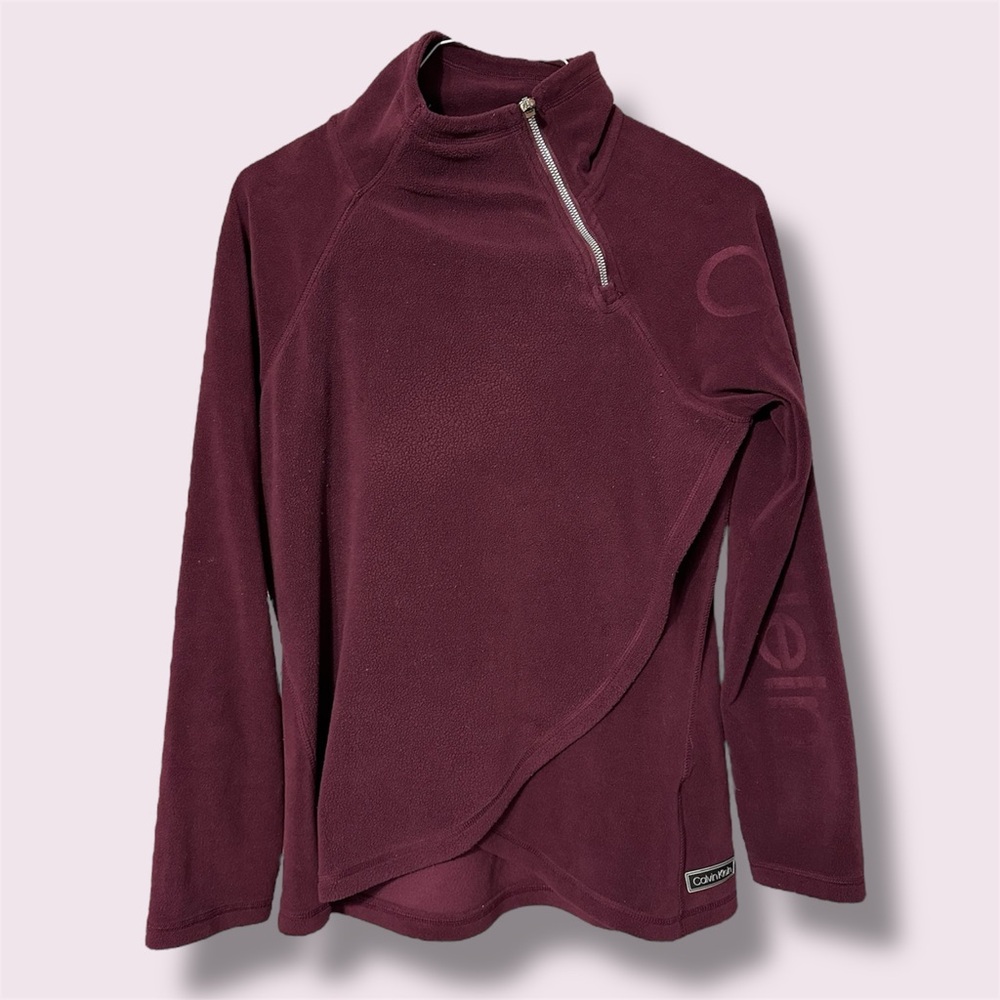 Women’s Calvin Klein pullover size small